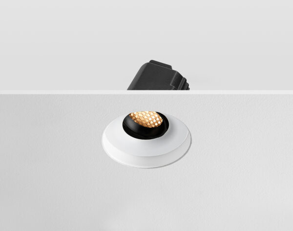 ARC Tilt Honeycomb - Trimless Anti Glare Downlight White / Black 10W & 12W